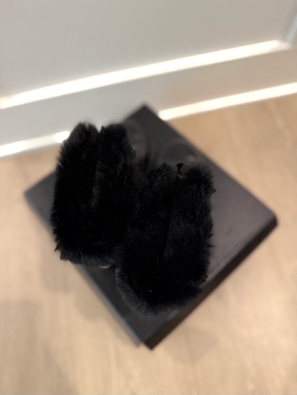 AUTHENTIC Chanel 2008 Black Patent Leather Ankle Boots Rabbit Fur Trim NIB 8.5 - Picture 5 of 12